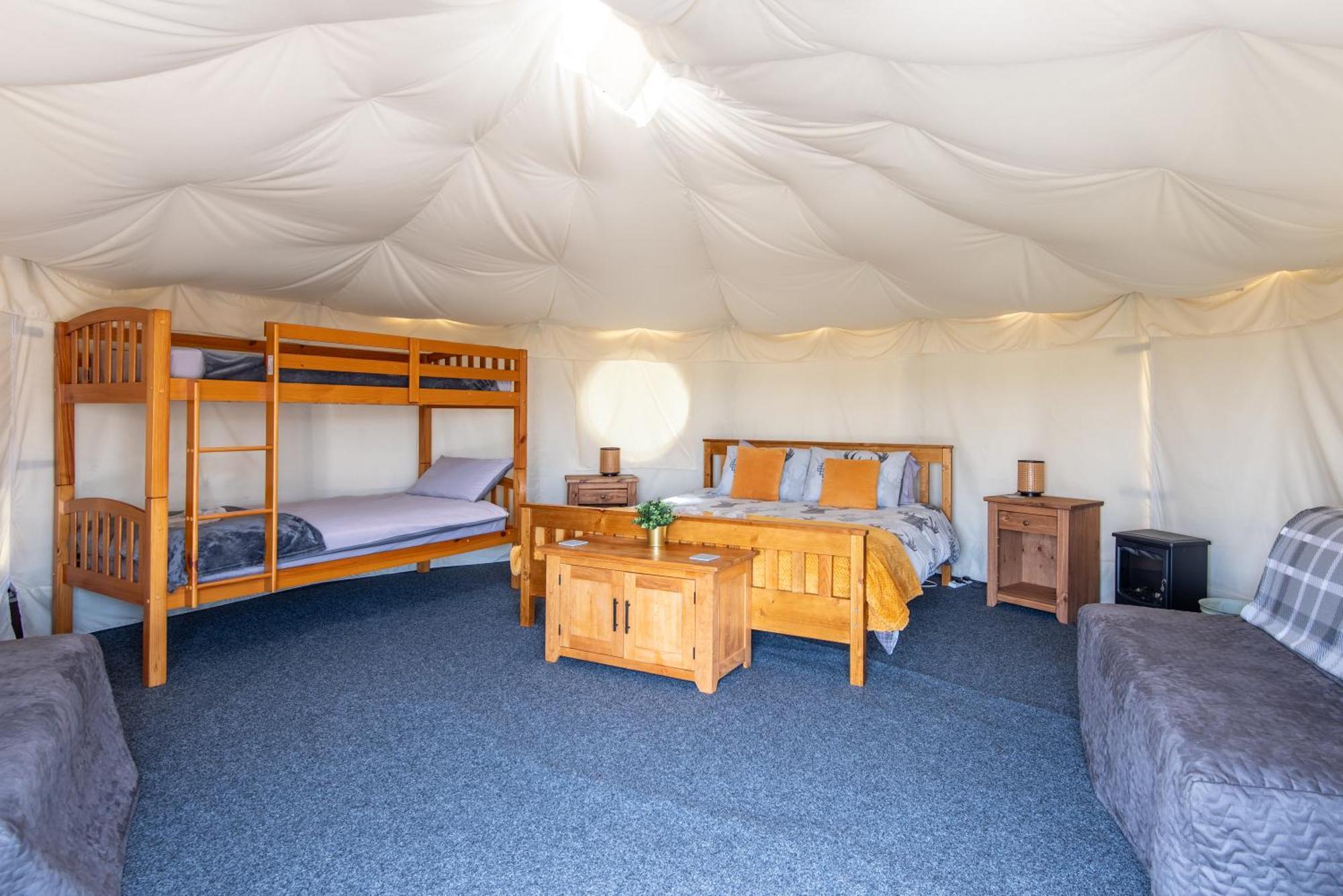 Dukeries Retreat Otel Retford Dış mekan fotoğraf